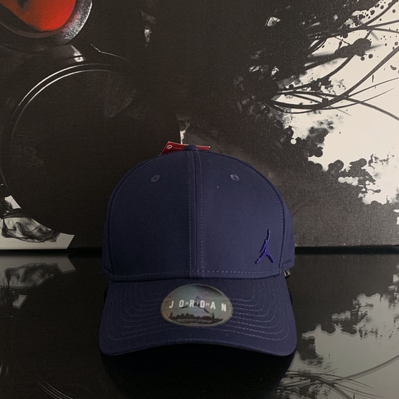 nike air jordan classic99 metal jumpman hat black